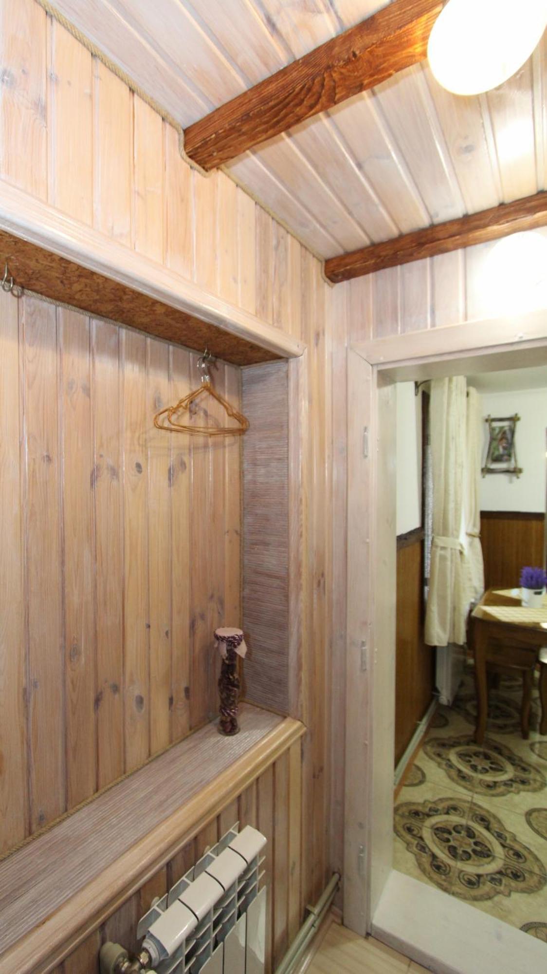 Котедж "Красний Краєвид" Yaremche Phòng bức ảnh